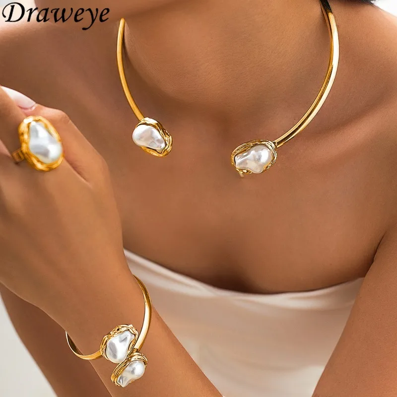 Draweye Baroque Pearls Bracelets for Women Irregular Fashion Hyperbole Bangles Jewelry Simple Punk Style Hiphop Pulseras Mujer