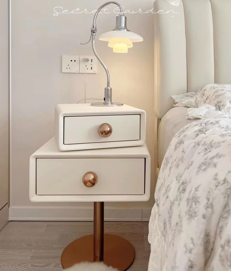 Bedside table, light luxury, high-end, solid wood, sugar, whole set, simple and creative, rotating bedroom, girl's bedside