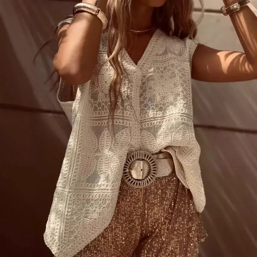 Crochet Vests Jackets for Women Sleeveless V-neck Embroidered Knitted Waistcoat Casual Summer Women Vintage Boho Beach Cover Up