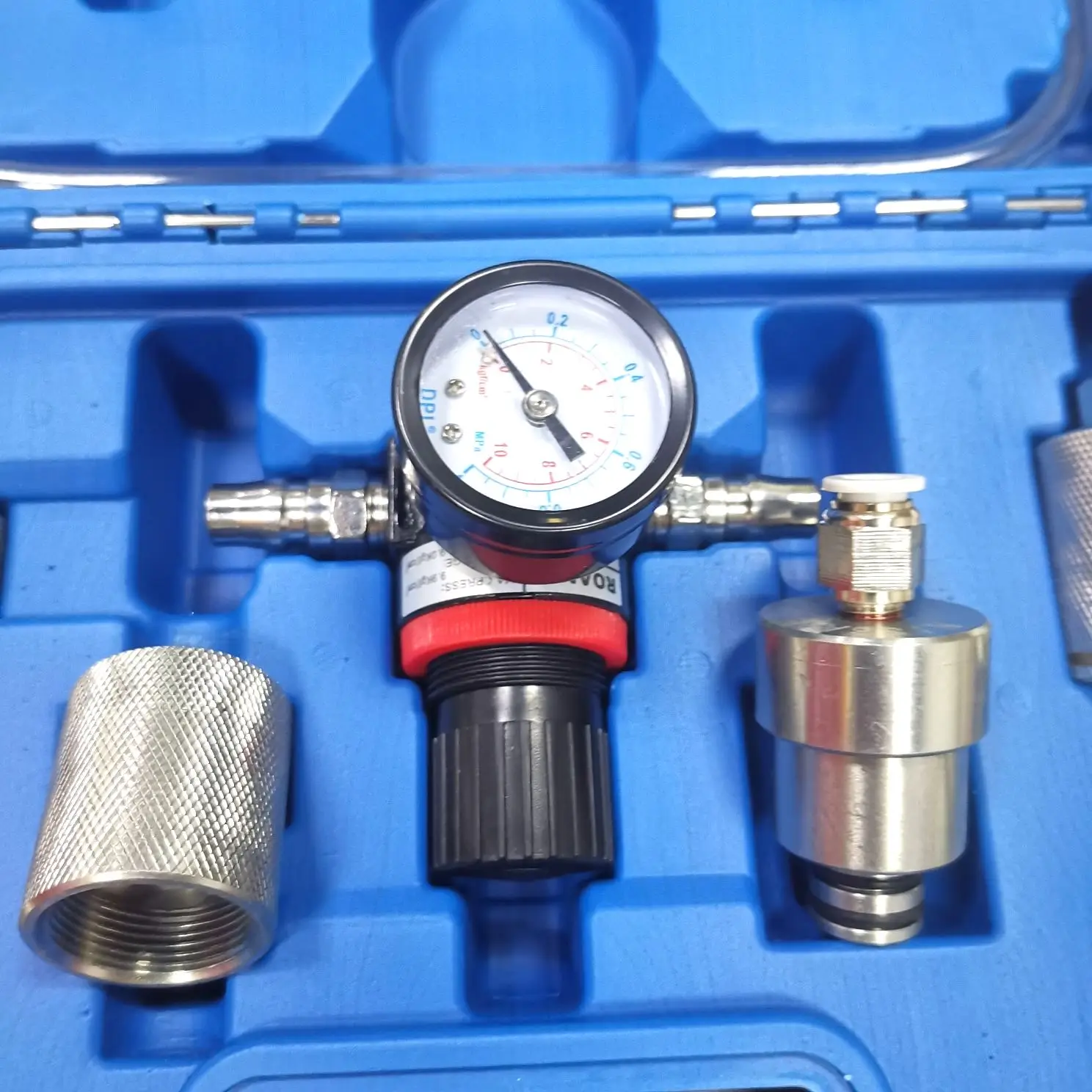 Automatic transmission pressure CVT leak test tool