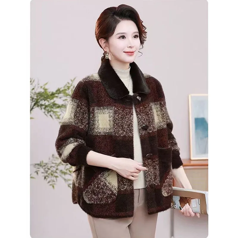 

Новое норковое бархатное пальто для женщин 2022, осень-зима, новая клетчатая куртка большого размера, модный трикотаж, кардиган, повседневная верхняя одежда для мам, женская