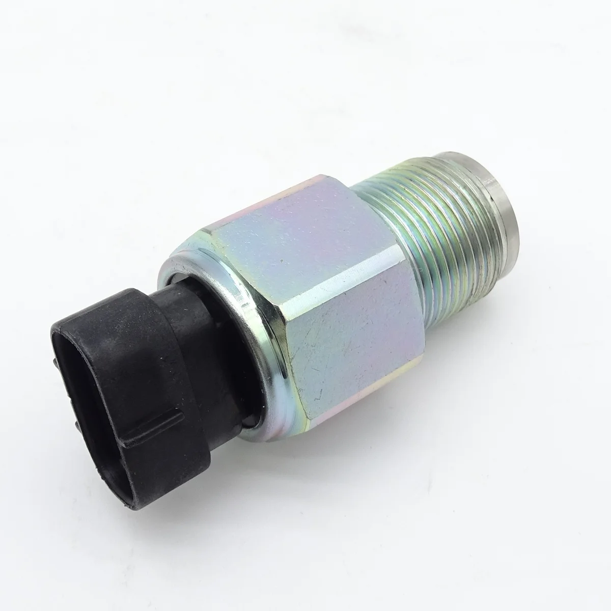 

Для датчика давления в топливной рампе 499000-6111 для Kia D4DD County HD78 HD72