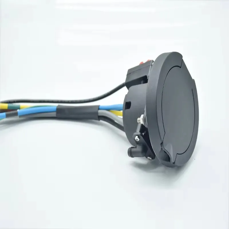 Picture 3: Type 2 16A 32A Charging Pile Electrical Female Socket Type 2 EV Connector Adpter Socket