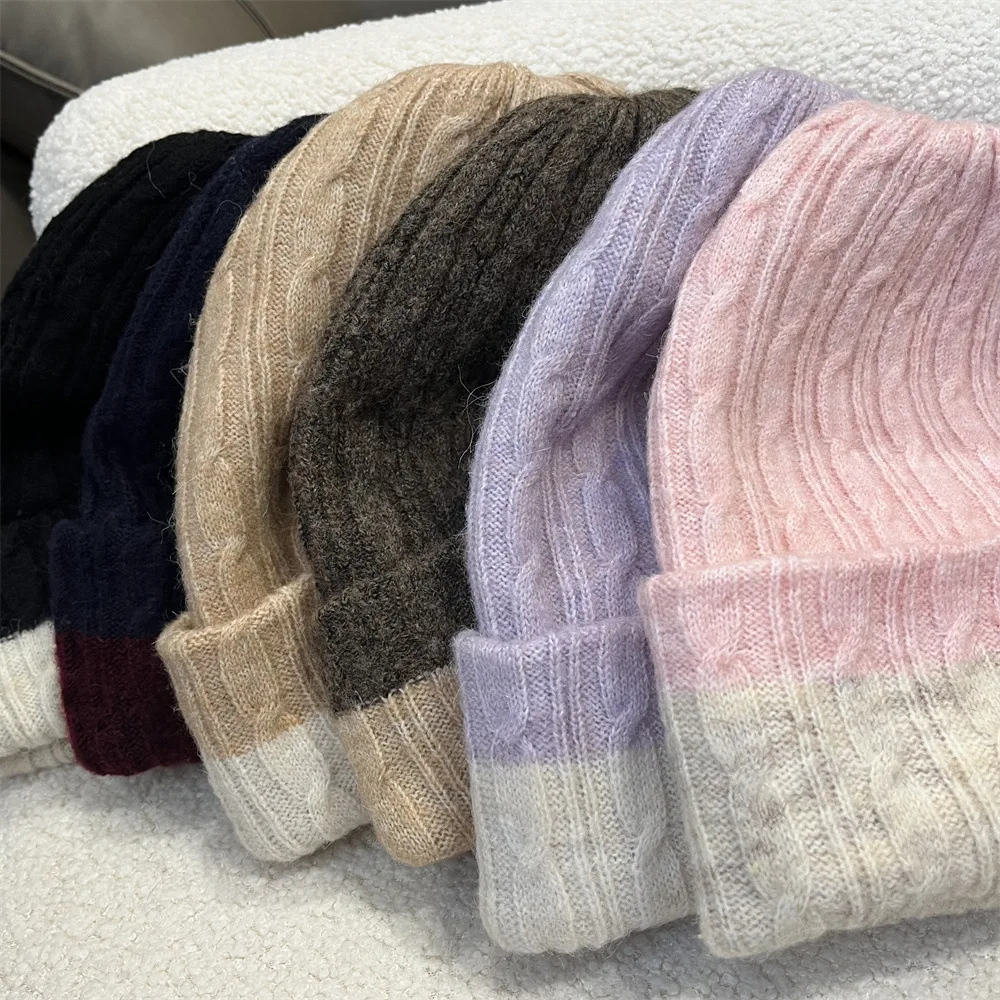 

Осень-зима 2025 г., новая модель, простая двухцветная вязаная шапка для женщин, теплая защитная шапка для ушей