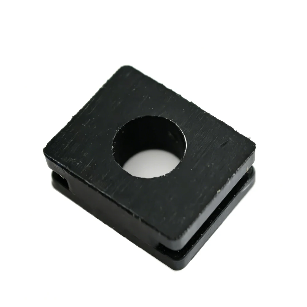 

Water Seal Damper 646-44365-00 for Yamaha Outboard Motor 2HP 3HP 4HP 5HP 646-44365 Boat Engine