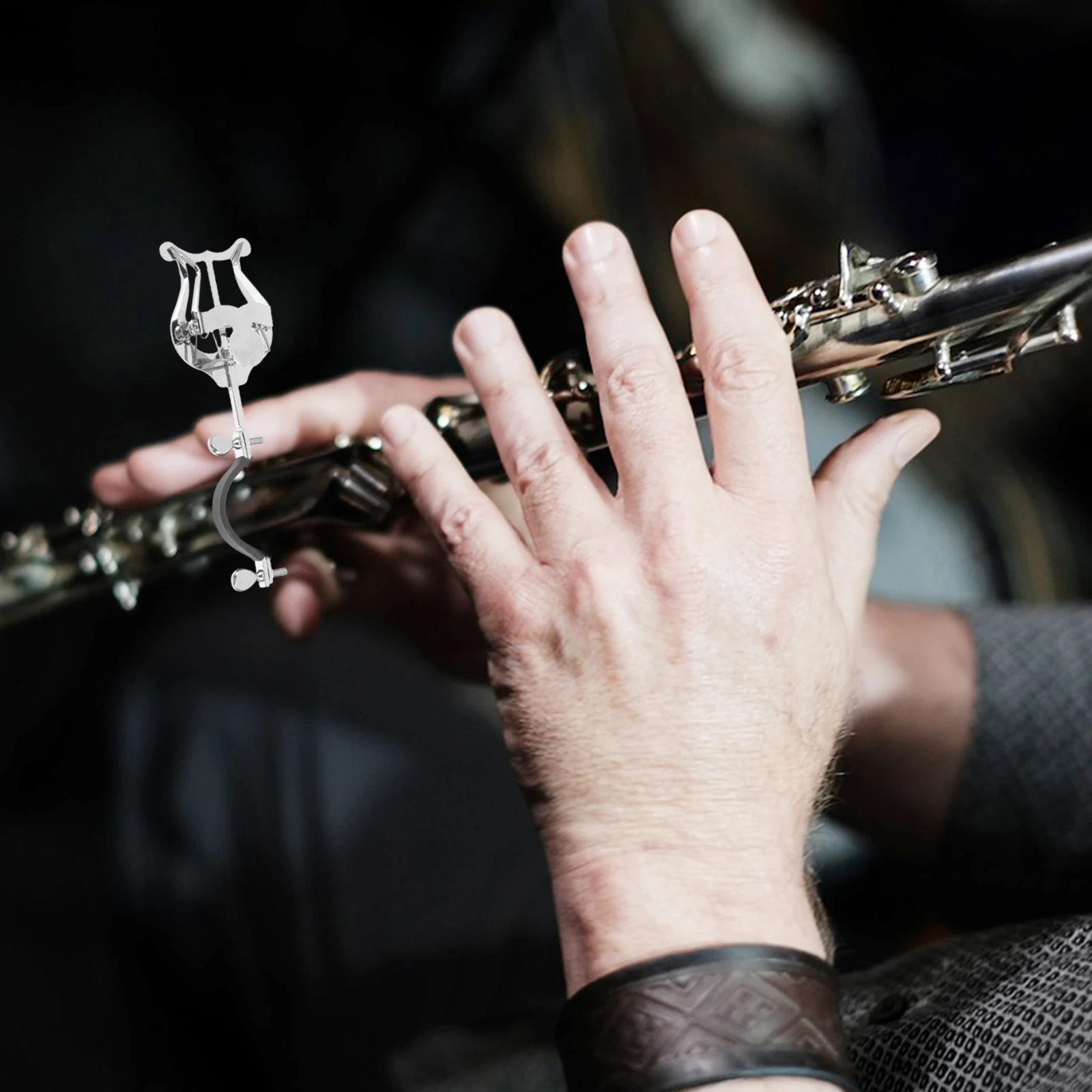 

Portable Metal Trumpet Lyre Marching Band Clip Secure Music Holder Instrument Accessory Trumpet Music Sheet Clip