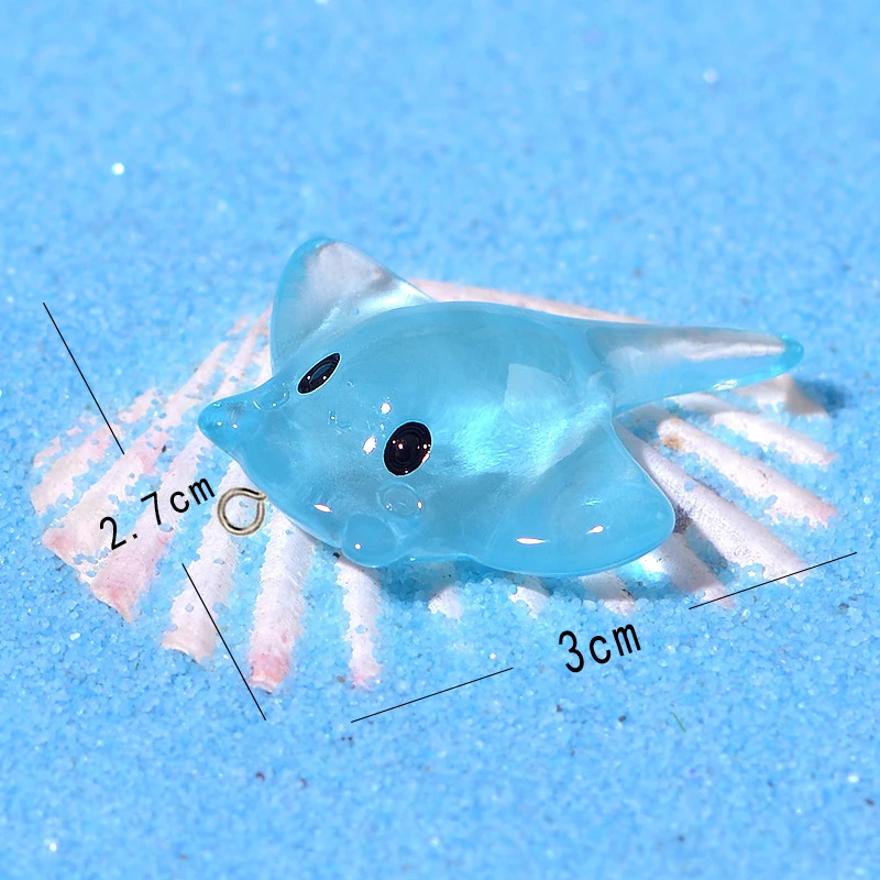 10Pcs Mini Cute Manta Rays Fish Resin Charms Colorful transparent Animal Pendants for Earring Keychain DIY Jewelry Making