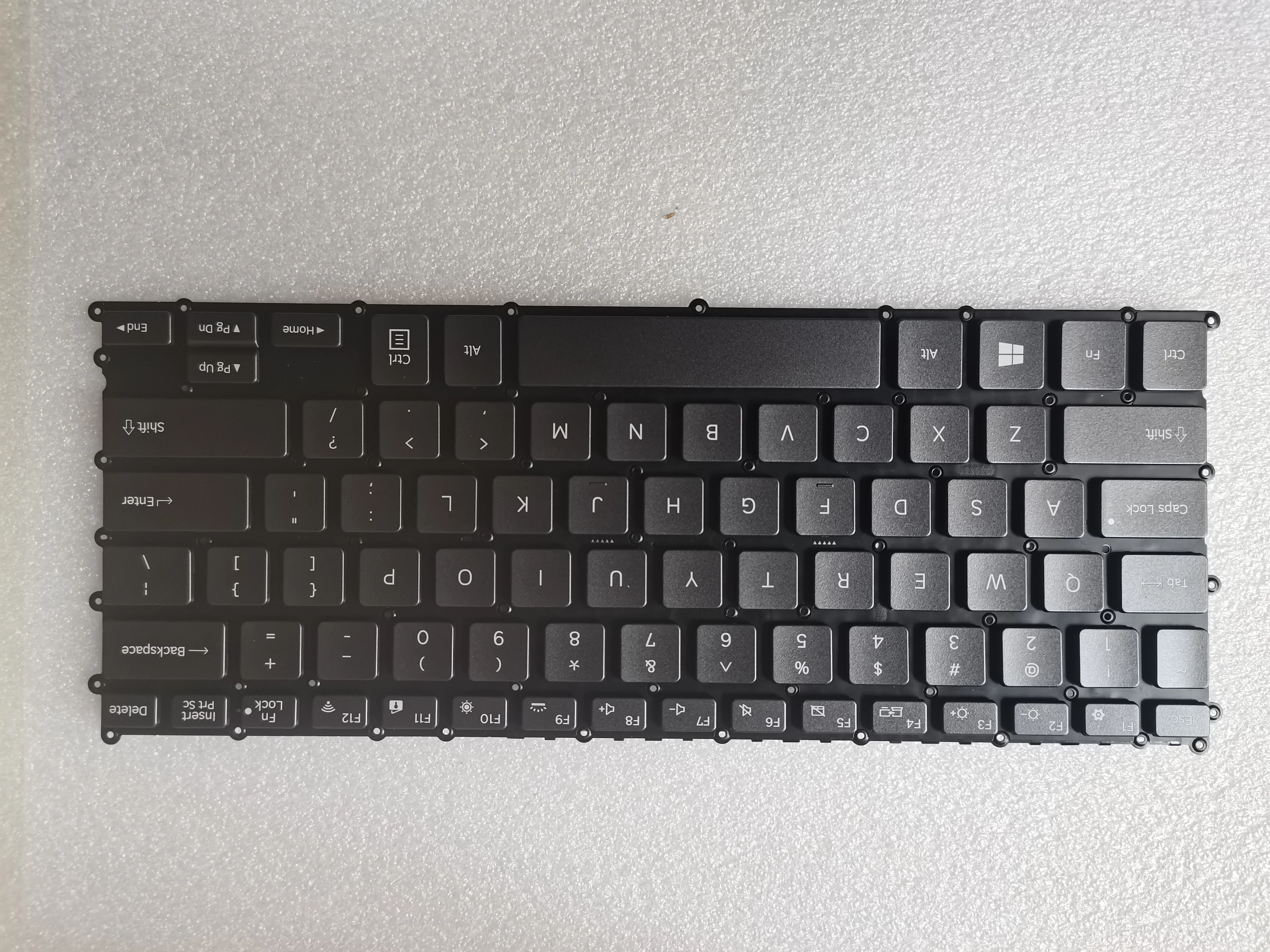 

New Laptop US Keyboard For Samsung NT940X3N 940X3N with Backlit black