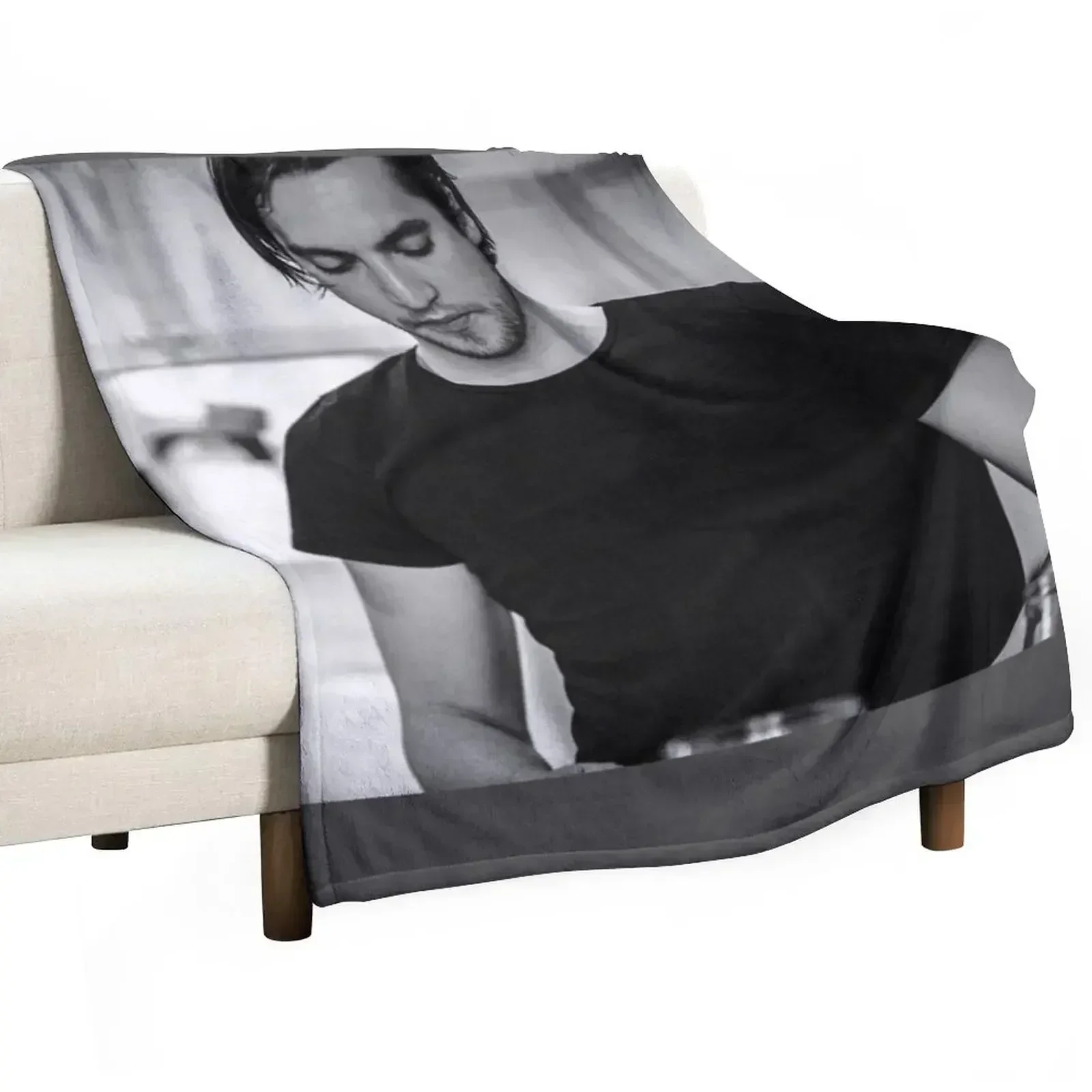 richard harmon Throw Blanket Beautifuls Sofa Throw Baby decorative Blankets