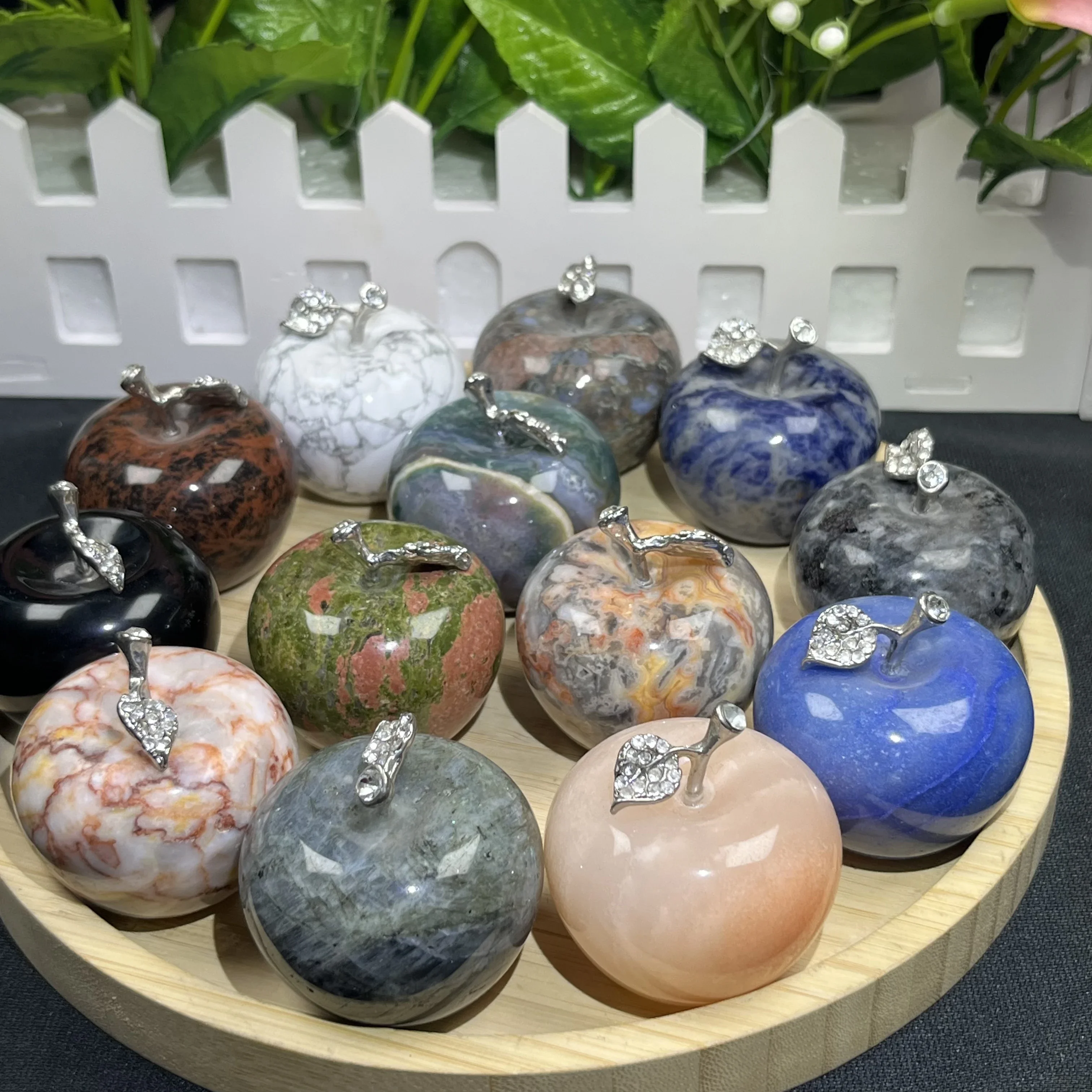 

# Hot Sales Healing Crystal Apple Natural Stone Christmas Gift Fruit Jewelry Chakra Stone For Fengshui Home Decoration