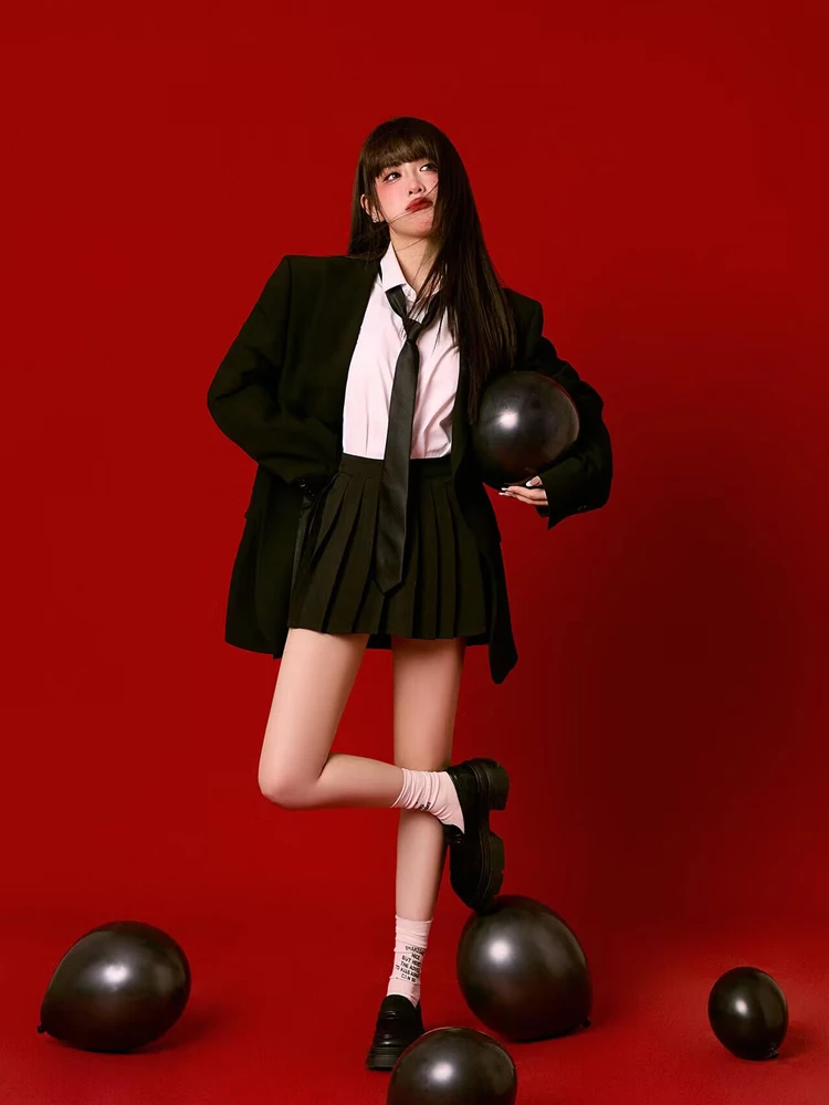 

Black Suit Korean Style Portrait Photography Costume Sweet Cool Girl JK School Uniform Red Atmosphere Studio New Arrival