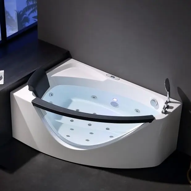 

Luxury Acrylic & Glass Freestanding Bathtub With Whirlpool Massage For Home Hotel Spa For Or Outdoor Use
