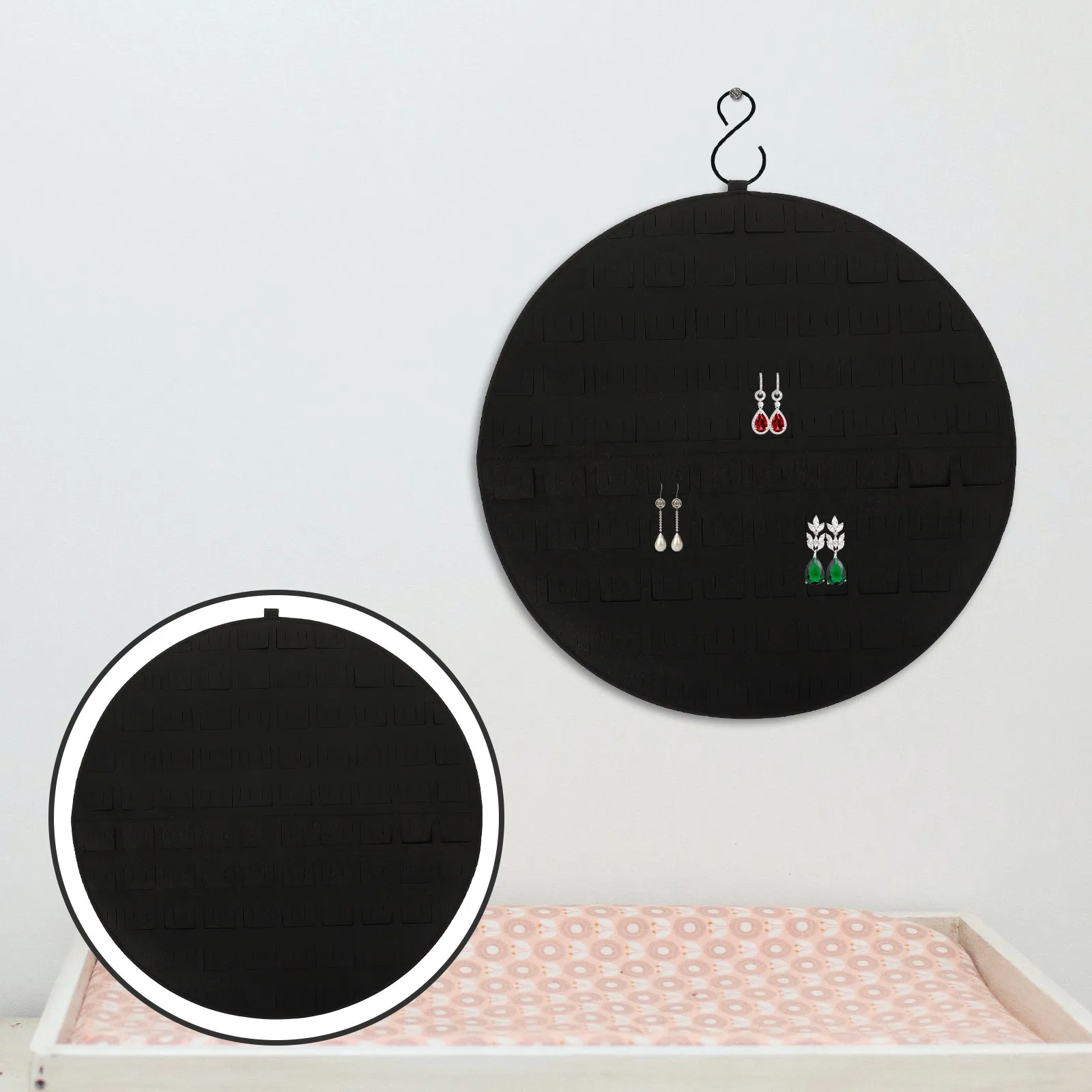 

Настенный органайзер для украшений: войлочная сумка-держатель для хранения и демонстрации ожерелий, браслетов, серег и аксессуаров для волос