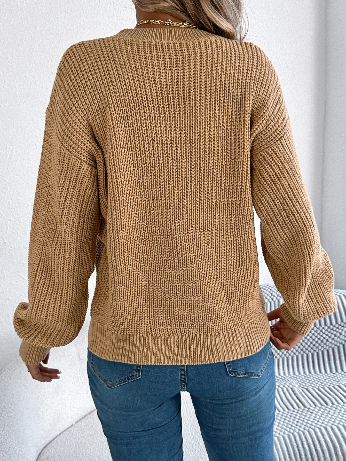 2025 Otoño Invierno mujer suéter Tops suéteres mujer Casual Color sólido cuello en V calado linterna manga suéter