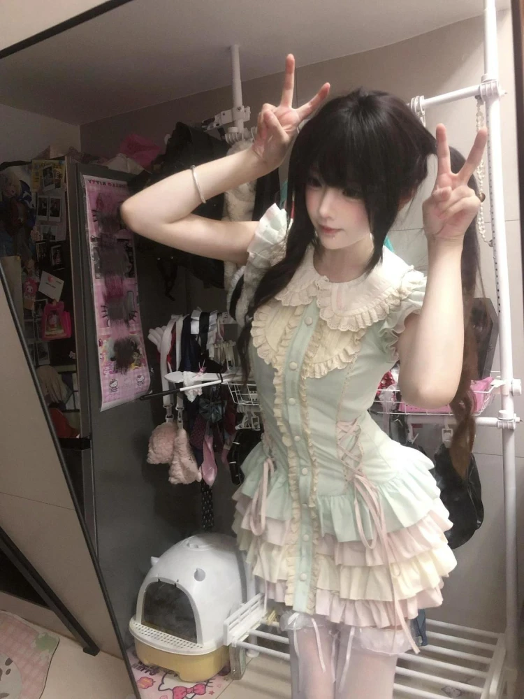 2000年代風 カワイイ ロリータ風 レース スリム ショート丈 パーティードレス Y2K 原宿系 ワンピース 韓国風 夏 ノースリーブ ケーキミニドレス