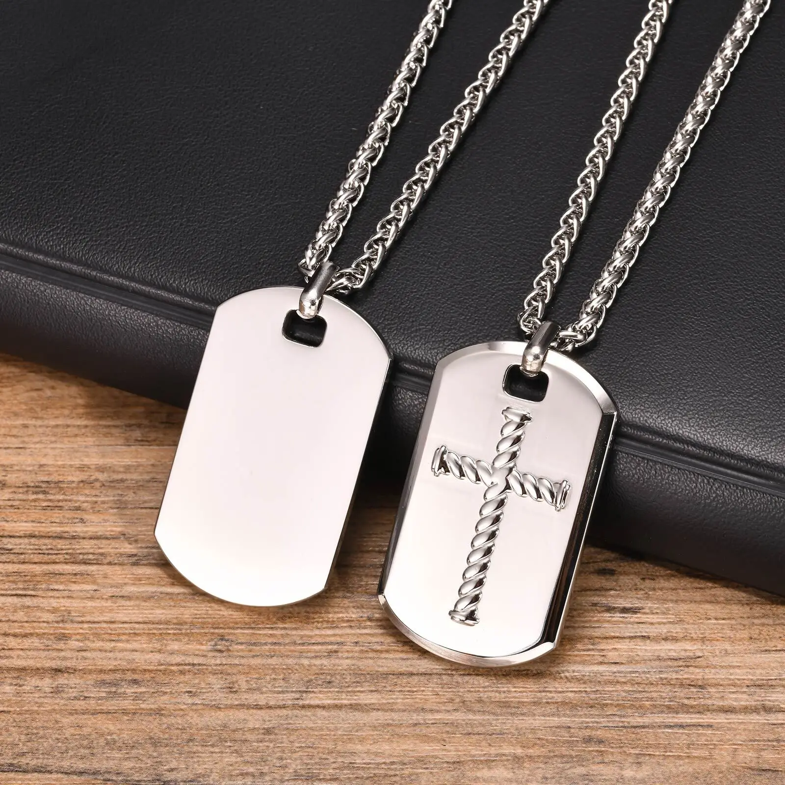 Kreuz-Halsketten mit DogTag-Anhänger für Männer und Jungen, hochglanzpolierte Edelstahl-Anhänger-Halsketten, Schmuckgeschenke für Ehemann, DAD BBF – Detail 5