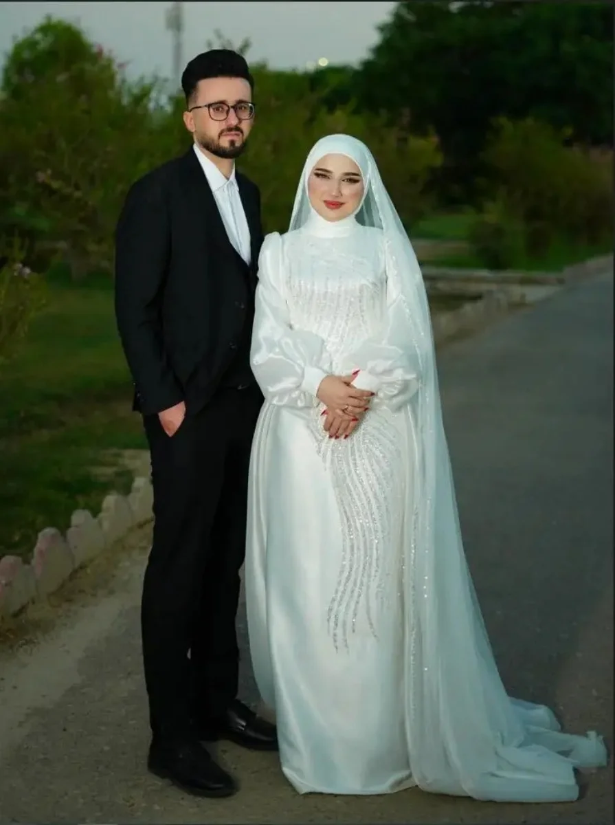 

Customized Beaded Sequin Muslim Wedding Dress 2026 Embellished High Neck Full Sleeve Hijab Bridal Gown With Detachable Train