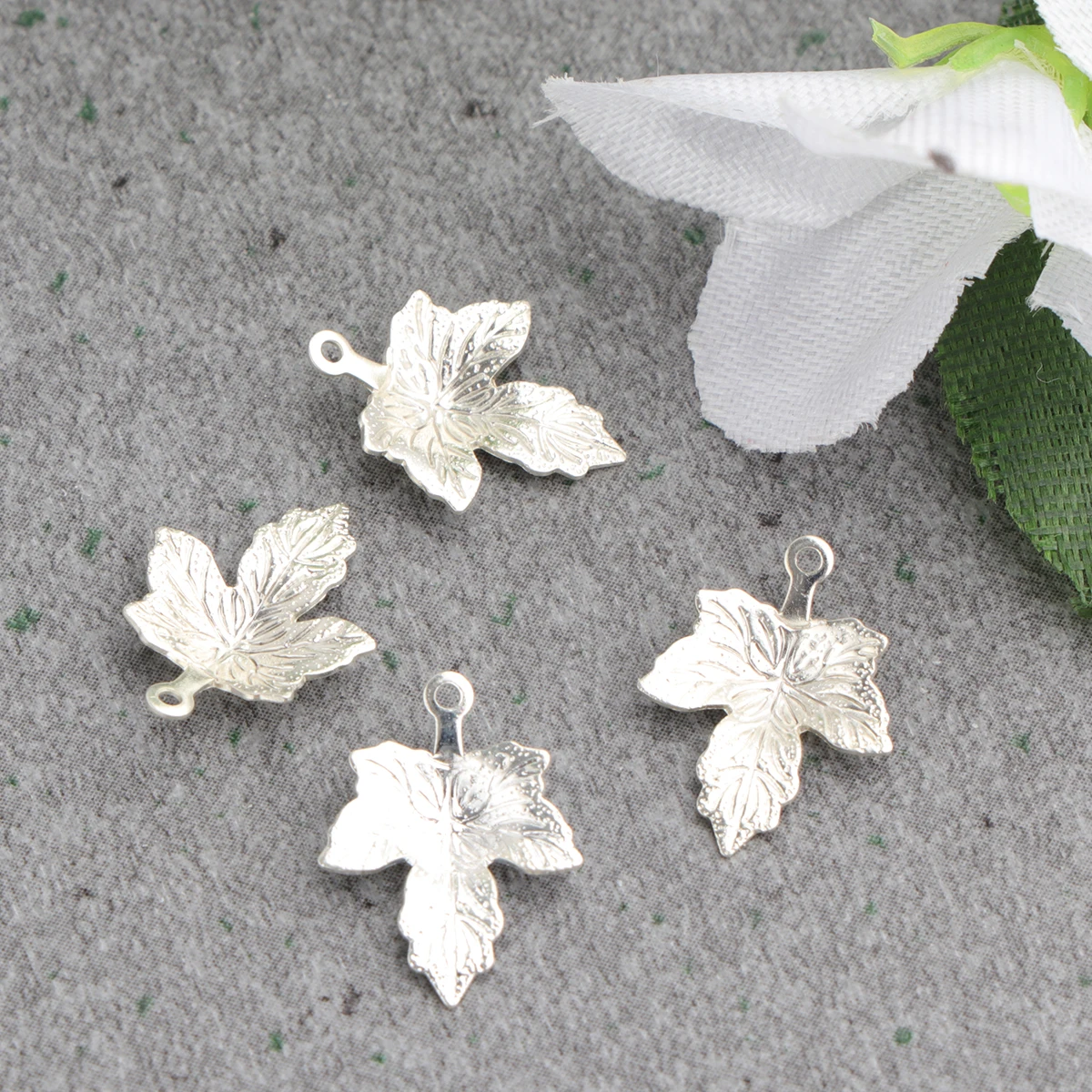 

6 Pcs Necklace DIY Charm Pendant Fashion Jewelry Making Pendants Brass Metal Leaf Charms