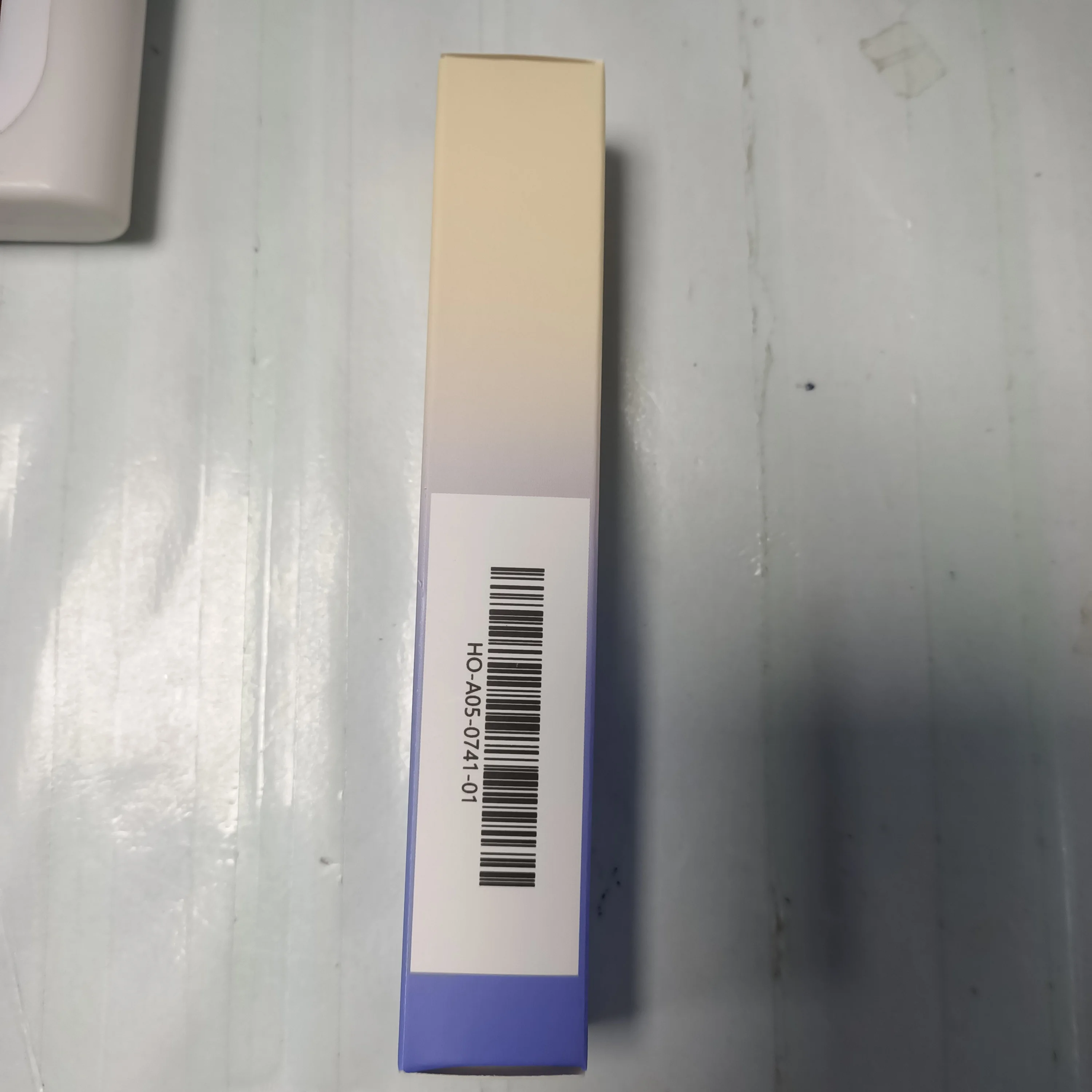 ครีมบำรุงรอบดวงตาสูตรต่อต้านริ้วรอย - คอลลาเจน + พิษผึ้ง ช่วยให้ผิวกระชับ ยกกระชับ และเรียบเนียนบริเวณรอบดวงตา ขนาด 0.71 ออนซ์