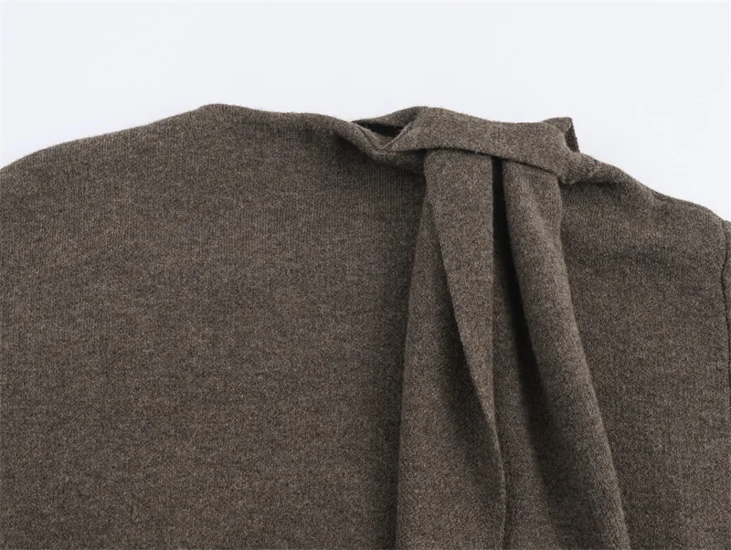 Top feminino 2025 outono novo estilo cinza manga comprida lenço-capa de malha decorada elegante e elegante