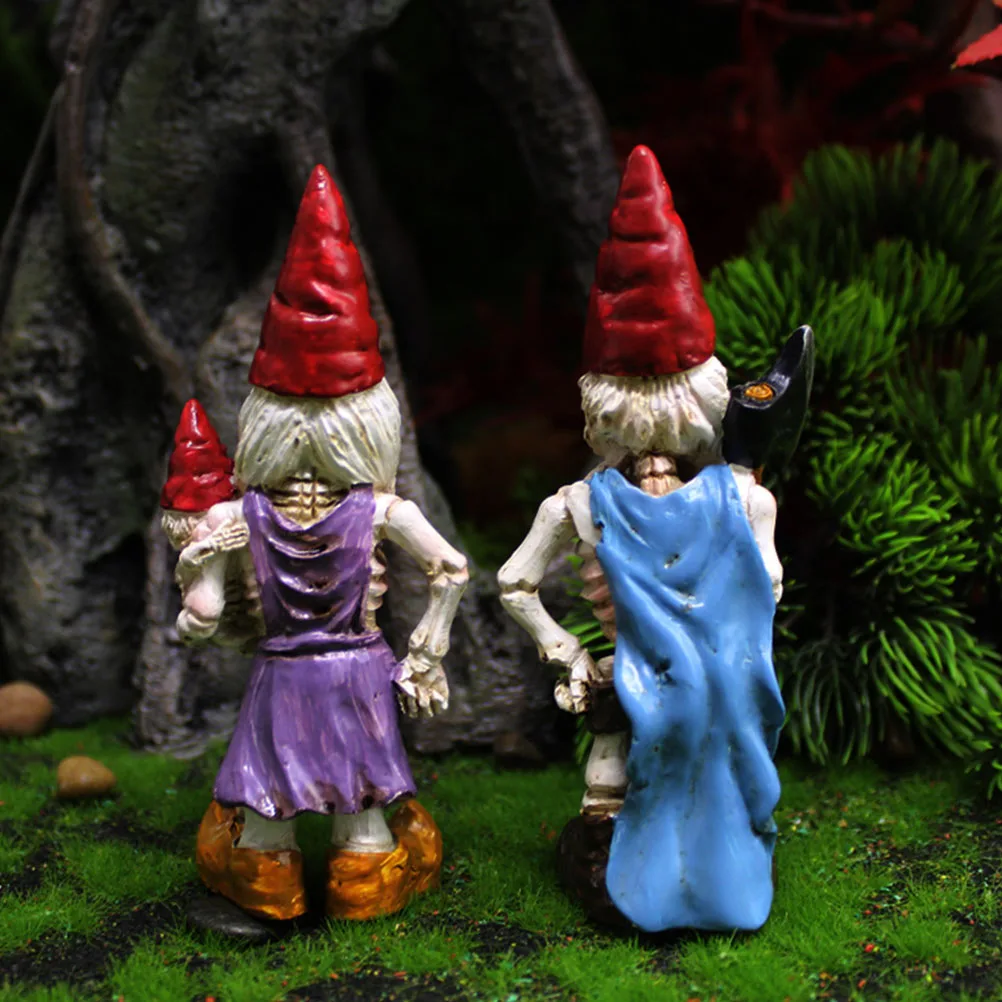 

2 Pcs Dwarf Gnome Statue Resin Decoration Halloween Accessories Garden Ornament Figurine Lightweight Gift Lawn Decor