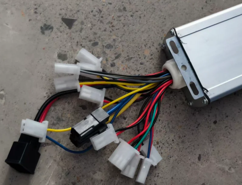 36V/48V 1000W Motor Drehzahlregler Elektrofahrradbürste 30A DC für Fahrradteile – Detail 9