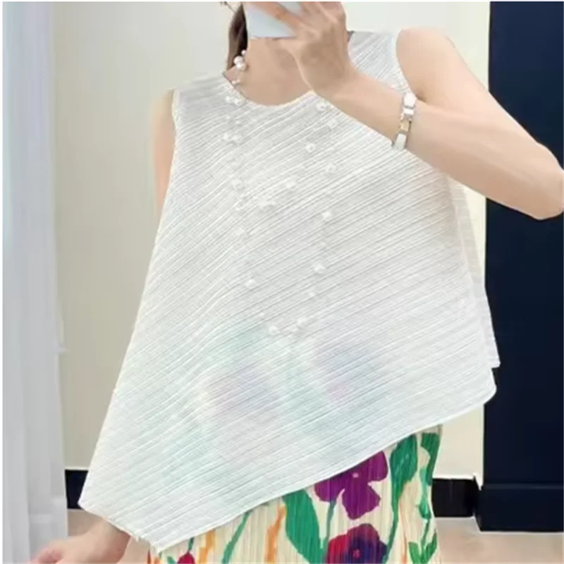 Miyake Elegant Pleated Vest Women's Summer New Irregular Loose Slimming T-shirt Stylish Top Ins Chinese Design Sense Pressure