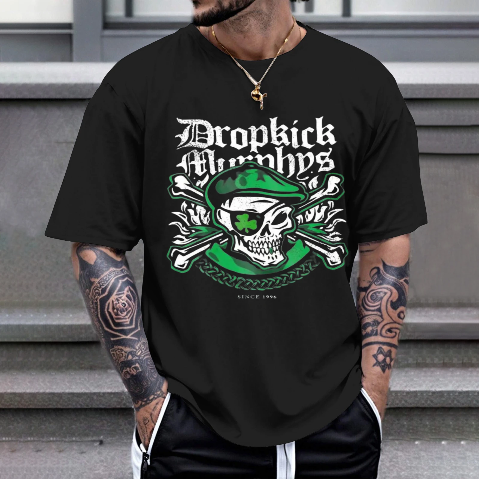 Herren-T-Shirt „Drop Drop Murphys Sketch And Crossbones“ – Perfektion für Freizeitkleidung, Partys und Karnevalsoutfits