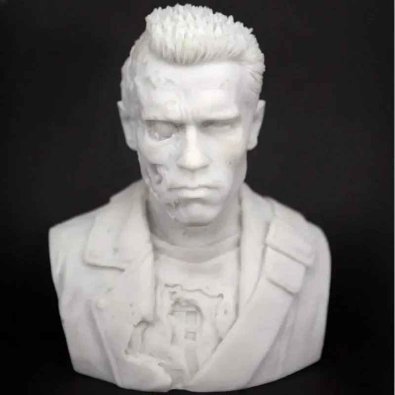 

12cm Resin Statue Terminator T800 Bust Arnold Schwarzenegger Battle Damage Desktop Model Decoration Toy Collection Gift
