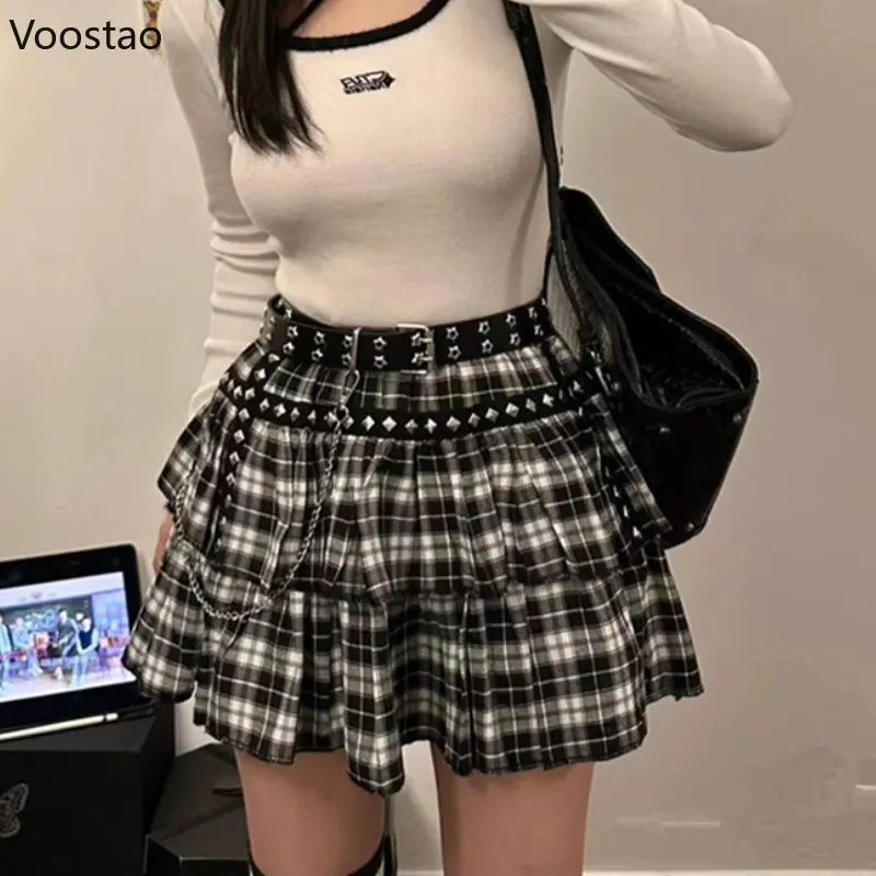 

Y2k Aesthetic Vintage High Waist Skirt Women Gothic Punk Black White Plaid Mini Skirts Girls Harajuku Rivet Cute Tiered Skirt