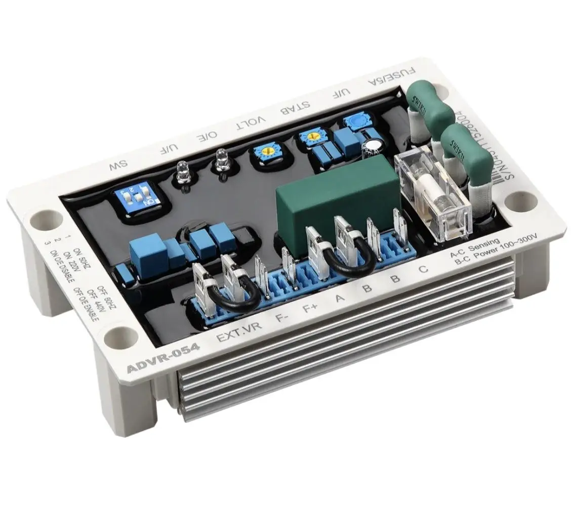 

KUTAI ADVR-054 Self Excited 5Amp Automatic Voltage Regulator With High Cooling Efficiency Digital Generator Part xeon kit