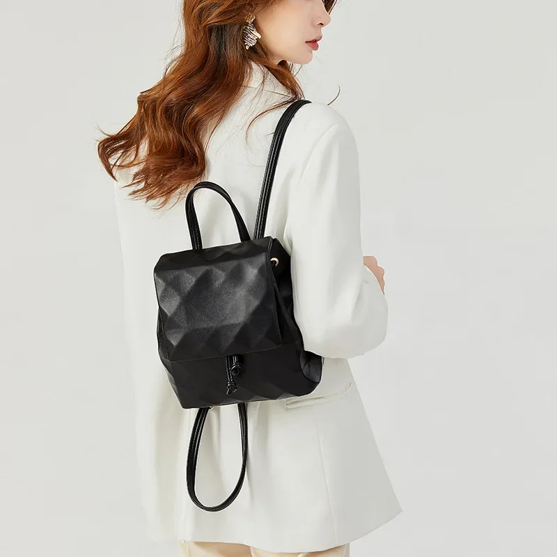 Fashion Backpack Women Black  Back Bag Travel Light  Casual Female Back Pack