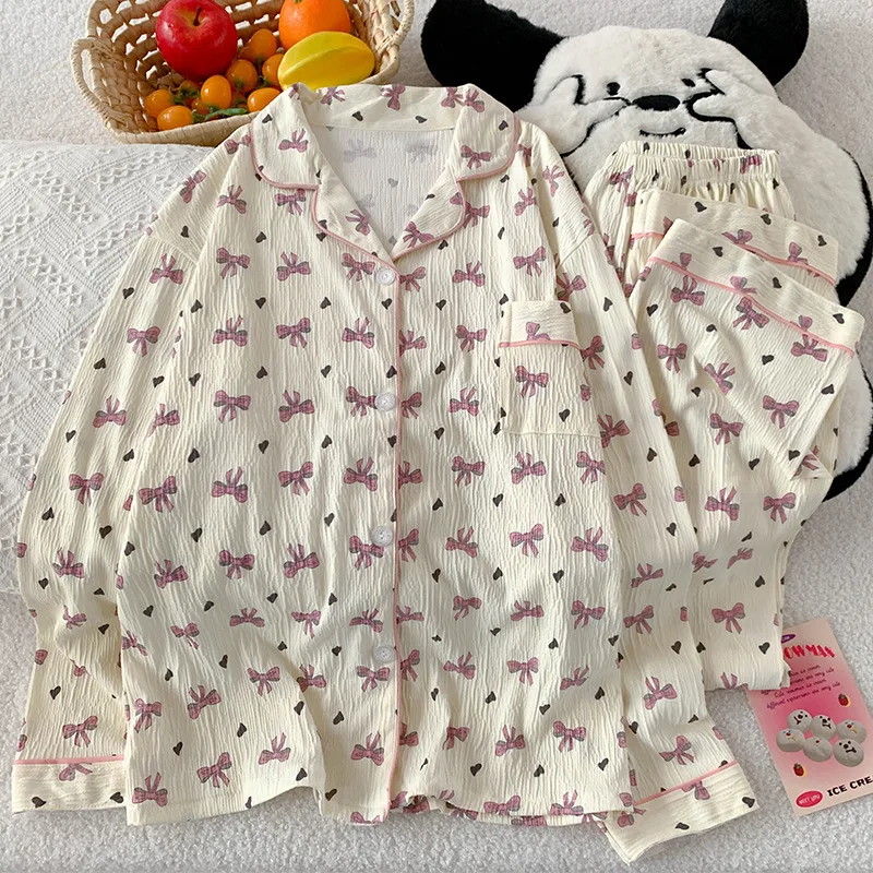

Spring/Autumn Style Wrinkled Fabric Nightgown for Girls with Bow Tie and Long Sleeves, Soft and Comfortable Homewear Set
