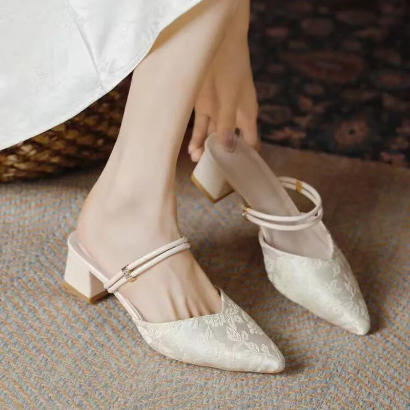 

Summer Fashion New Solid Color Pointed Toe 2-wear Women's High-heeled Sandals Fashion Sexy Casual Banquet Fashion Slippers