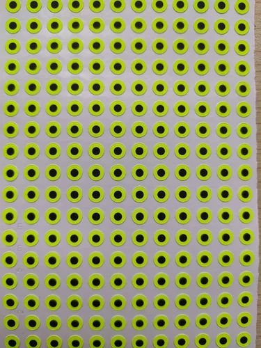 Imagen 2 del producto 3mm 4mm 5mm 5,5mm 6mm 7mm 8mm amarillo 2D brillo en luz UV señuelo de pesca pegatina plana ojos atado de moscas plantillas artesanías Crankbaits