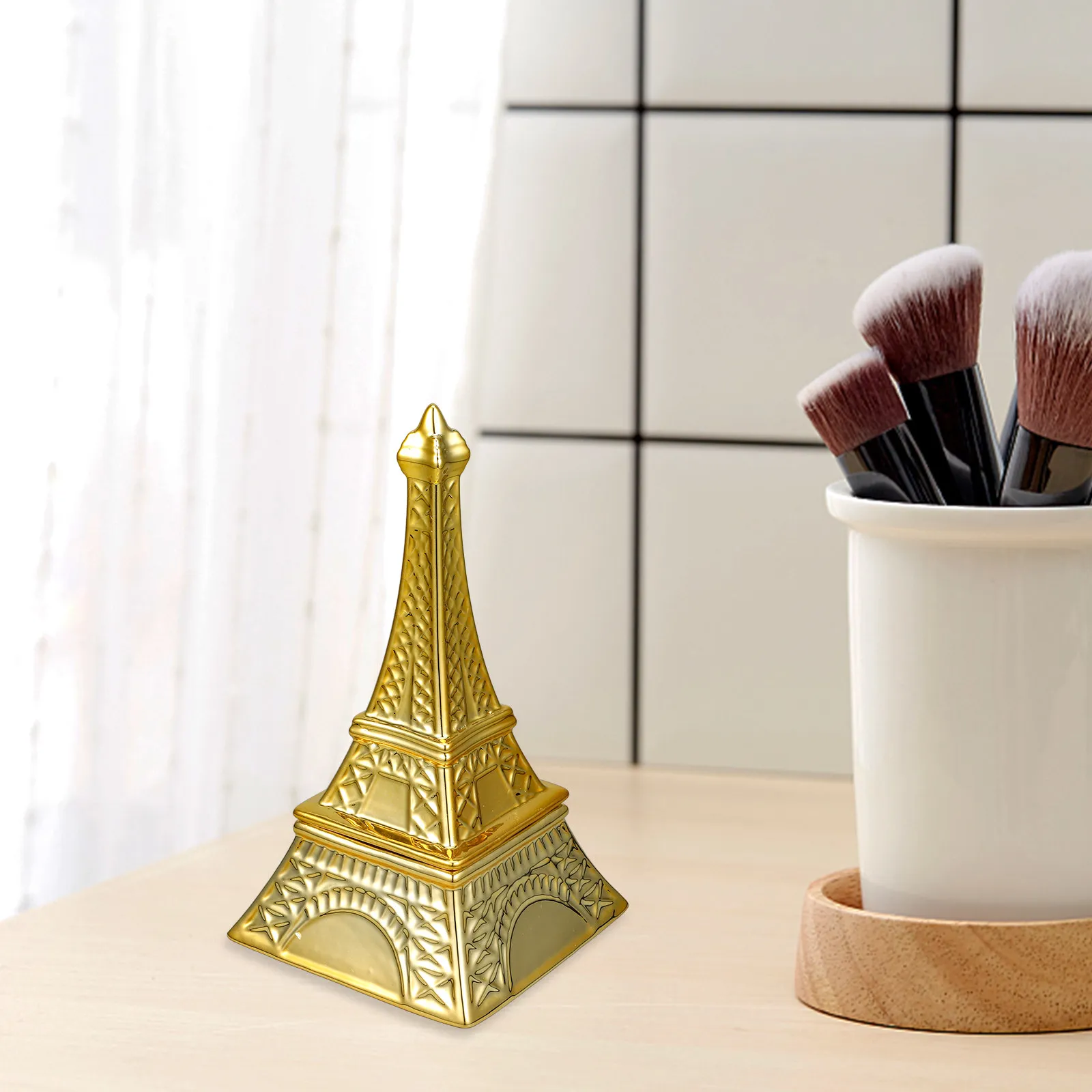 

Creative Pyramid Shape Storage Box Exquisite Ceramic Jewelry Container Small Trinket Holder for Ladies Girls Gift Retro Style