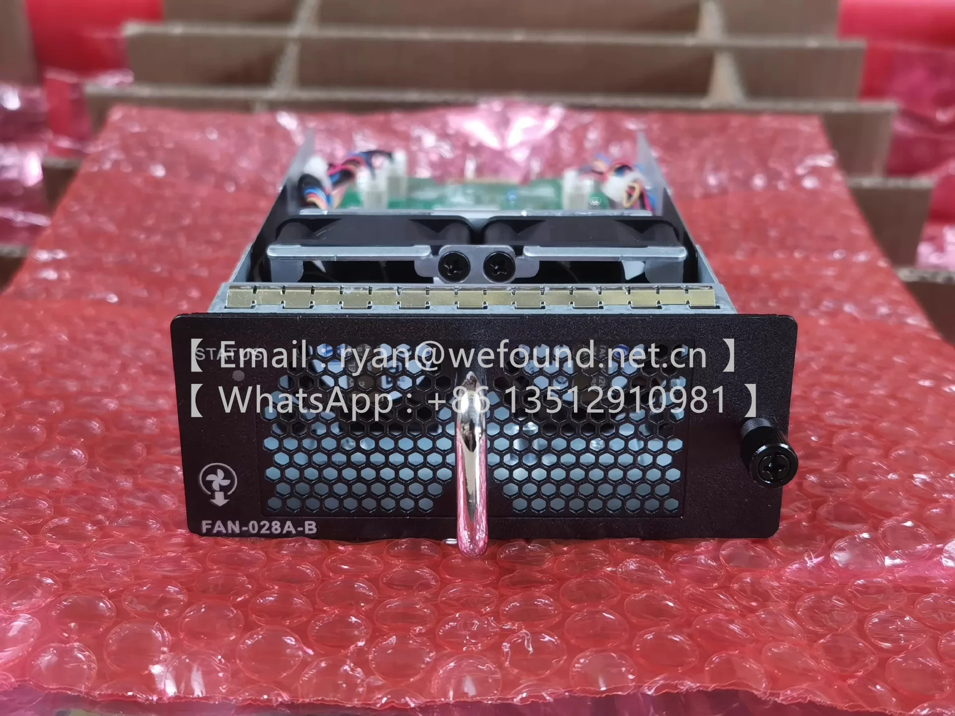 

FAN-028A-B Fan Module 02359595 FAN-028B-B Fan Module 02359640