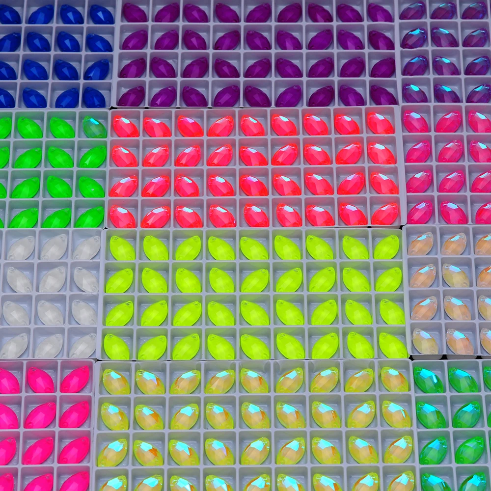 PUBRILEX Großhandel K9 Glas-Aufnähsteine mit Navette-Kanten und Facetten, DIY-Nähsteine mit flacher Rückseite für Kleidung, Taschen und Accessoires – Detail 9