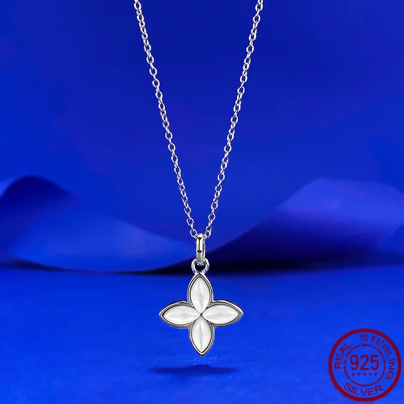 

New S925 Silver Light Luxury Four Leaf Clover Pendant Necklace with High Quality and Exquisite Clavicle Chain Wedding Jewelry