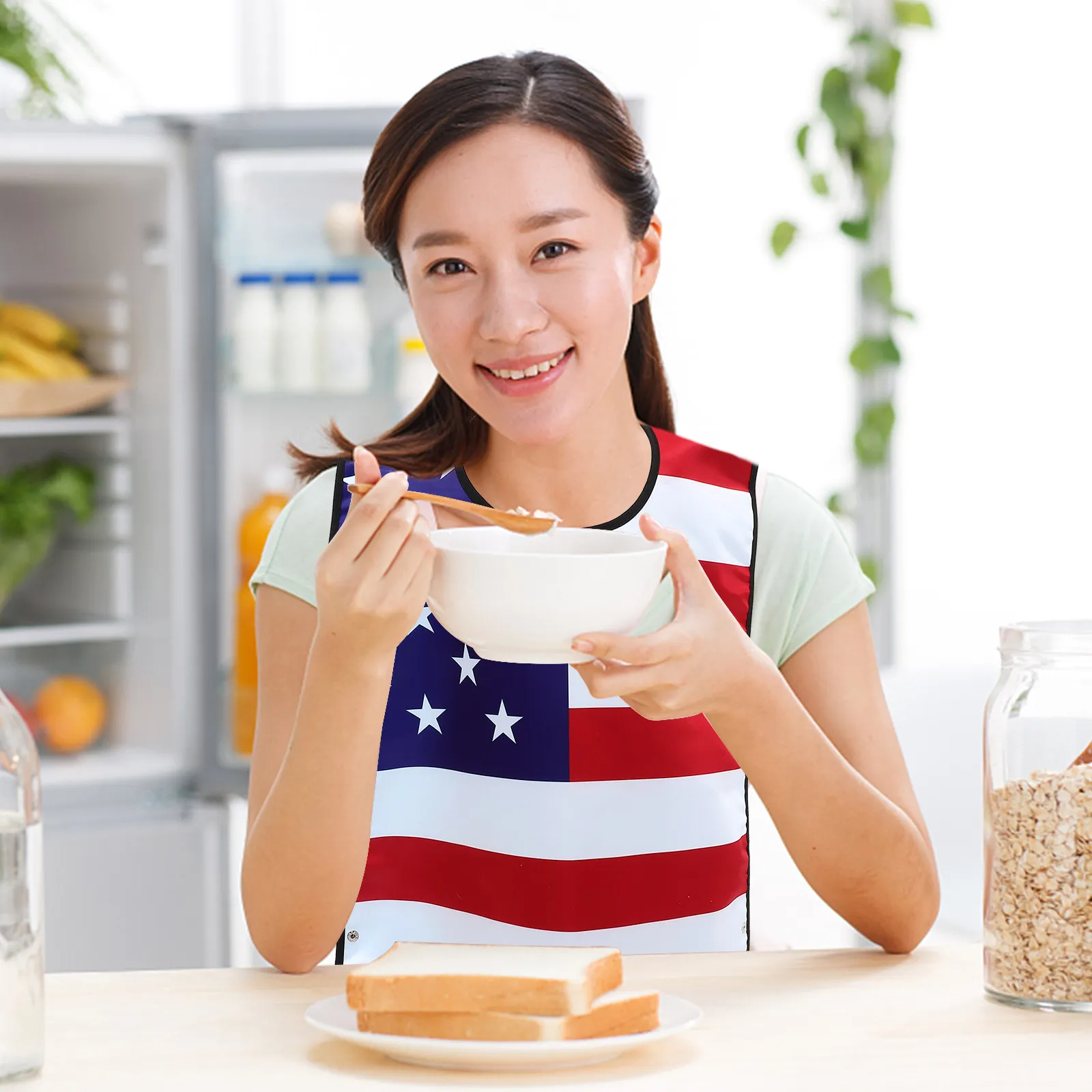 

Регулируемый водонепроницаемый многоразовый нагрудник для взрослых, пожилых людей, мужчин и женщин, пациентов, легко надевать и снимать, для ежедневного использования, дизайн с американским флагом