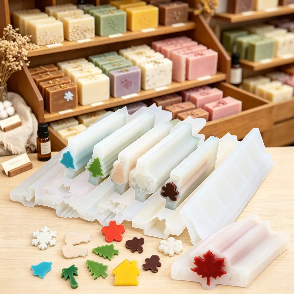 1/4/5 pcs Christmas Tree Tube Column Silicon Soap Mold Snowflake Bell Maple House Leaf Ginger Man Embed Soap Making Supplie Mold
