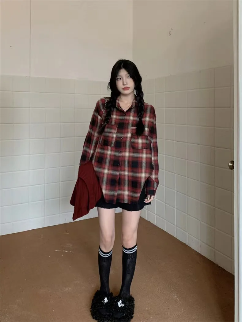 

Рубашка в стиле ретро Гонконг, женская, весенне-осенняя, свободная, повседневная, в клетку, для пар, корейская версия, свободный крой, длинный рукав