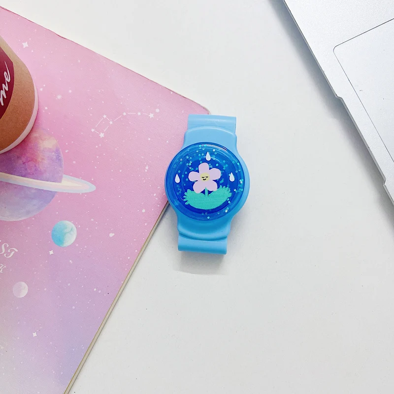 Cartoon Magnetic Back Clip Mobile Phone Holder Glitter Powder Transparent Flower Dog Deer Snails Phone Case Back Cover Stand
