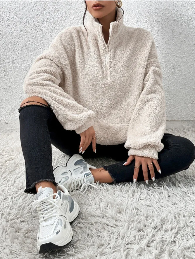 2026 Herbst Winter Mode Damen Samt-Hoodie Einfarbig Verdickter Plüsch-Pullover mit Großer Tasche Warmer Langarm-Damen-Sweatshirt – Detail 2