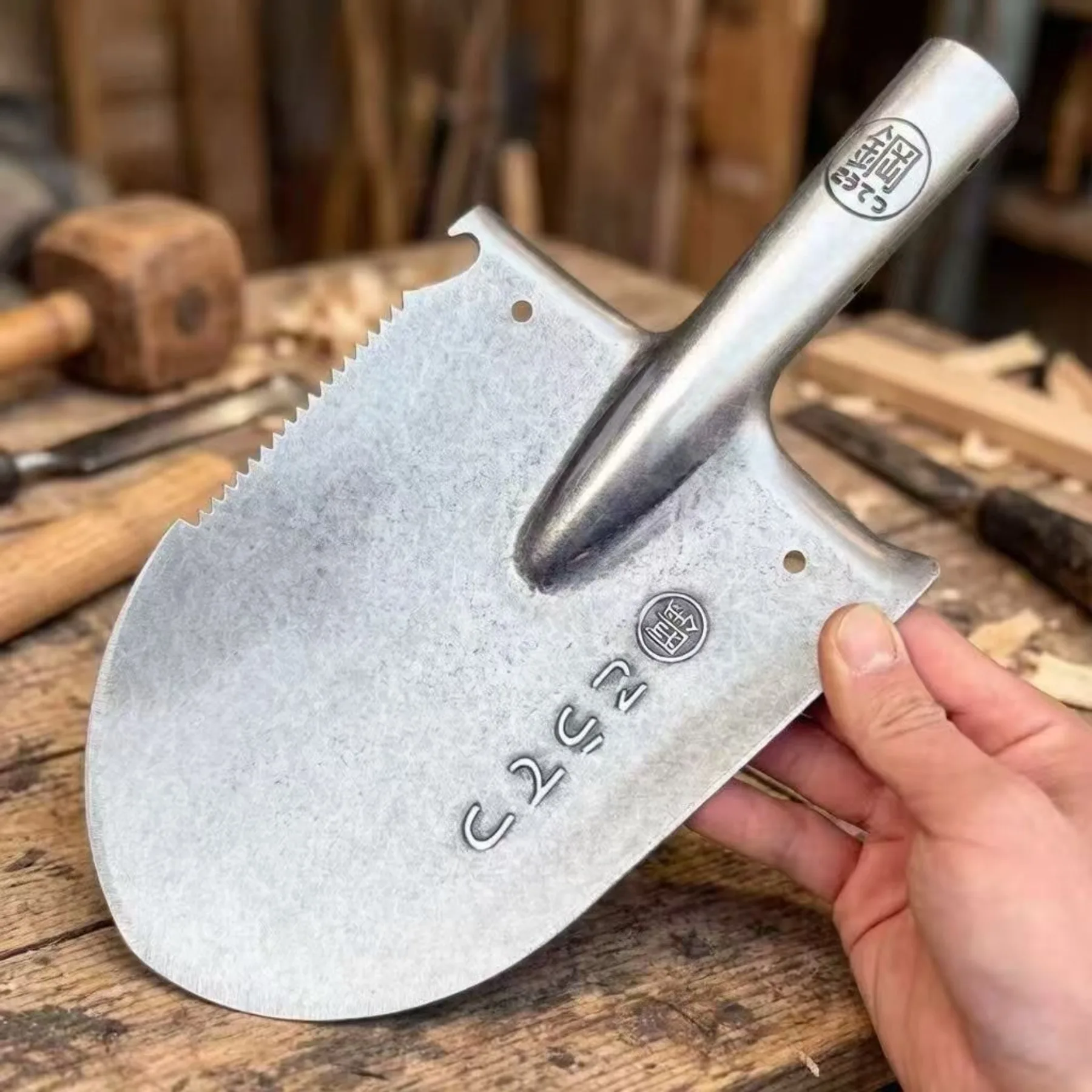 Gehärtete Manganstahl-Schaufel, Verstärkte Klinge mit Holzgriff für Outdoor-Camping und Militärische Zwecke – Detail 5