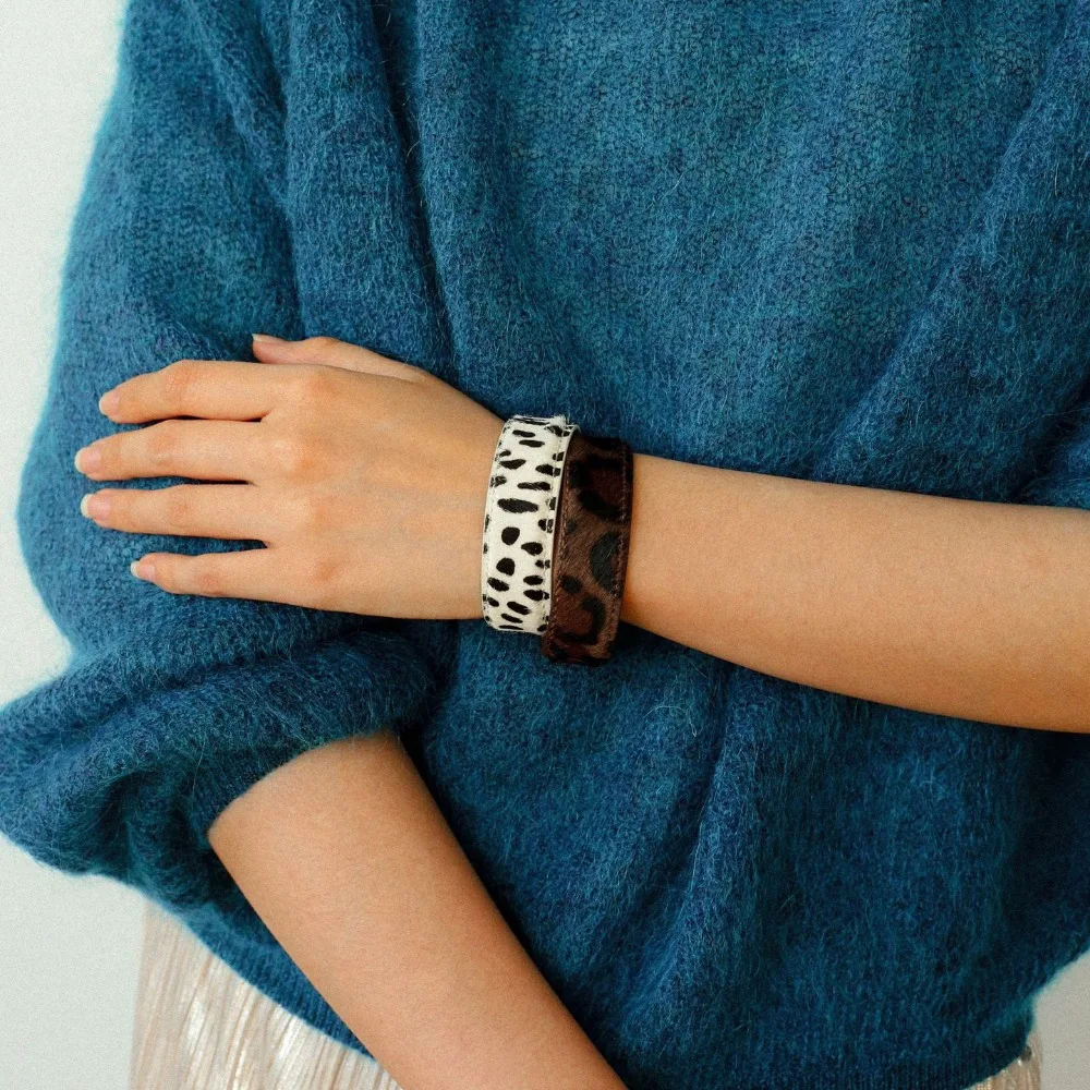 Ювелирные изделия, браслет с леопардовым принтом, пушистый винтажный браслет из натуральной кожи из конского волоса, креативный модный C-образный открытый браслет, подарок