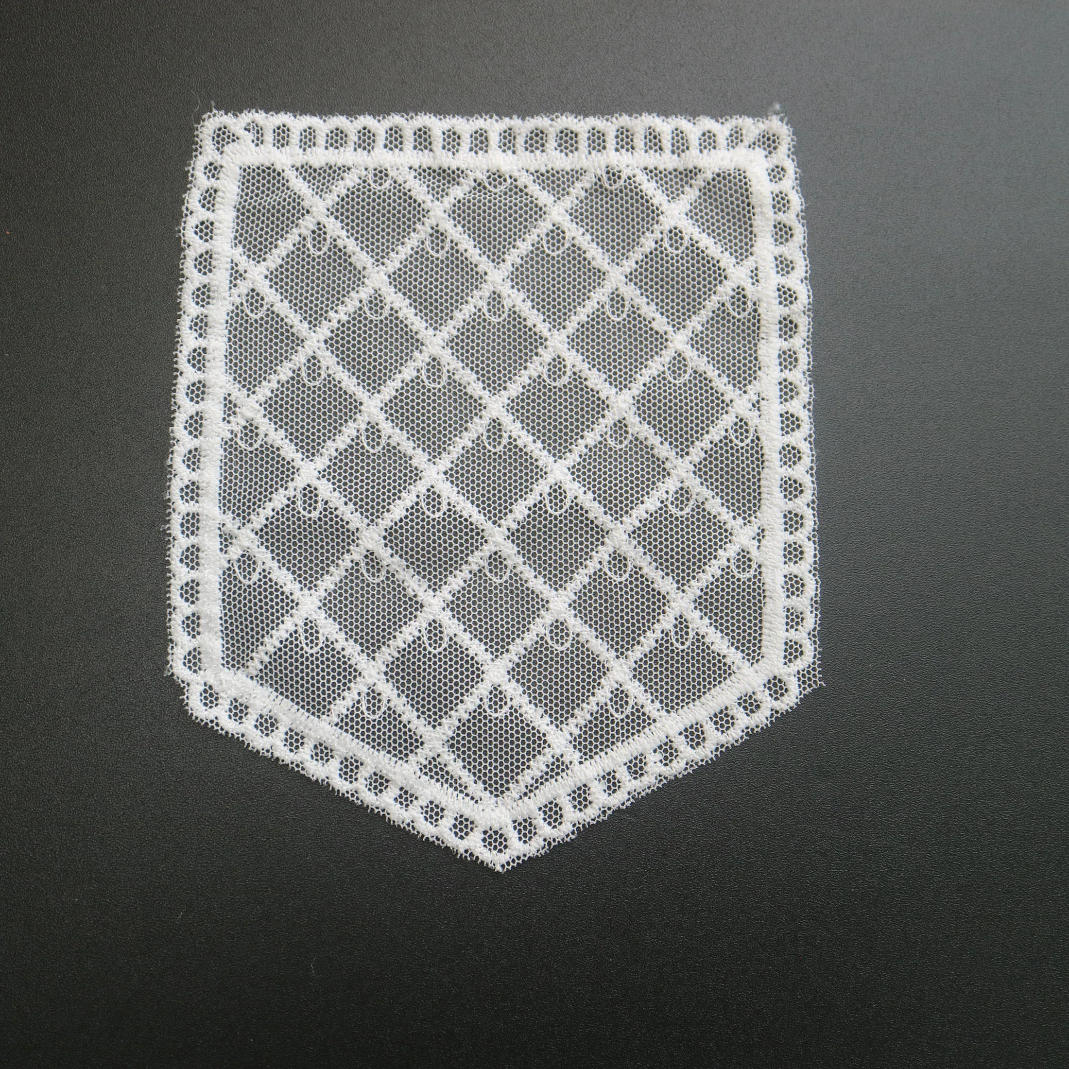 옷을위한 패션 꽃 자수 레이스 패치 수 놓은 로리타 포켓 Applique parches bordados para