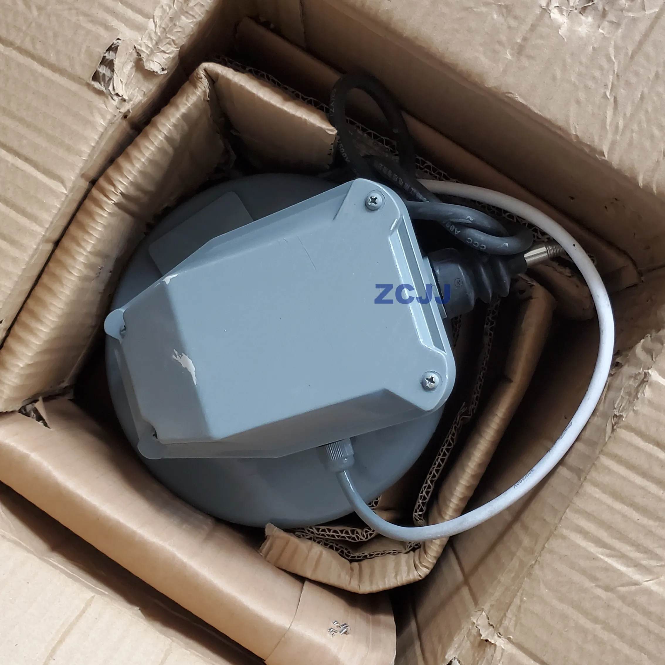 Brake system for tower crane slewing motor magnetic brake assembly