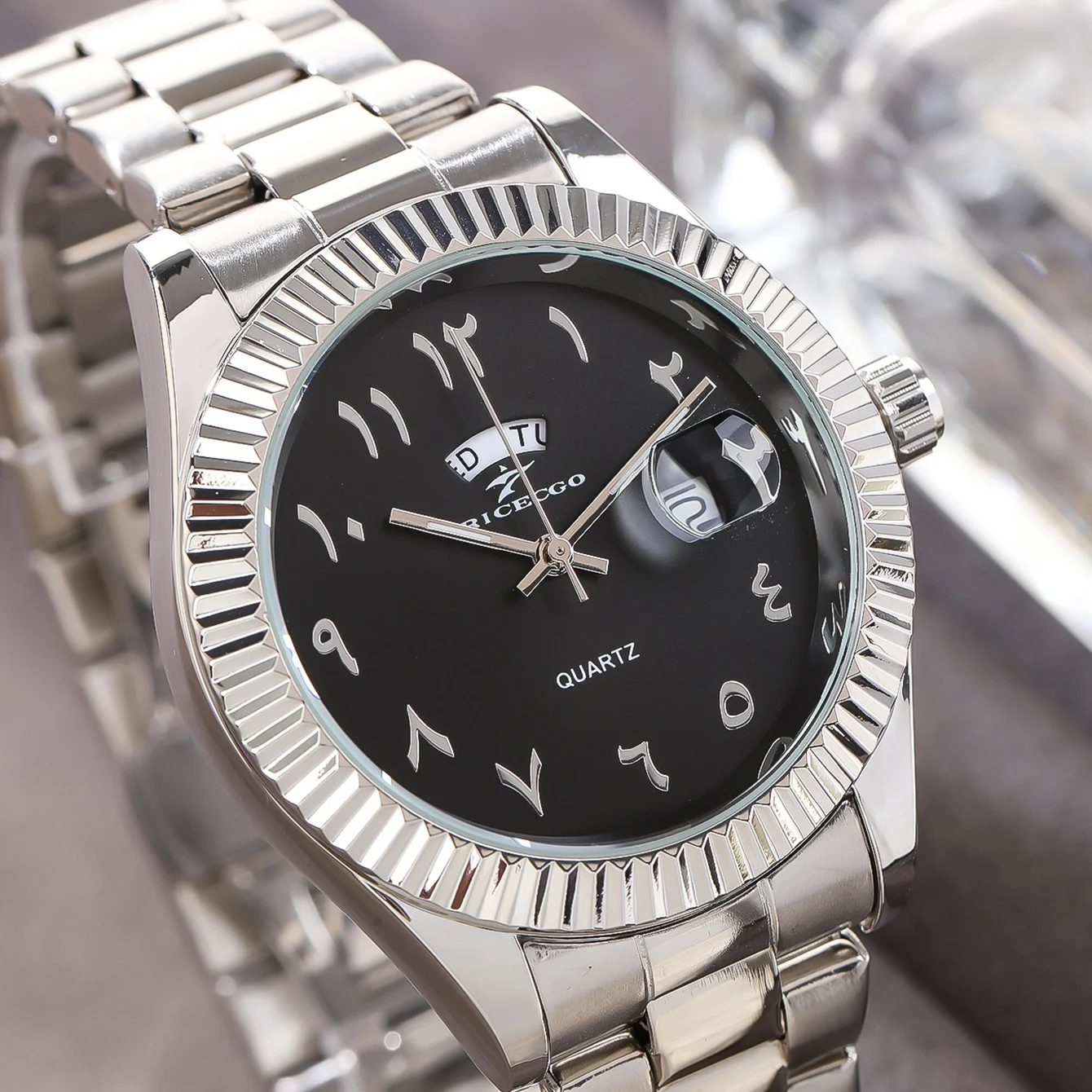 Fashion Sports Watches Men Business Stainless Steel Watchband Calendar Week Display Reloj Masculino Leisure Clock WristWatch