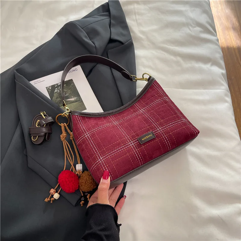 

Classic Handbags Ladies, Lightweight Crossbody Bag, Genuine Leather Made, Luxury Brand Elegance